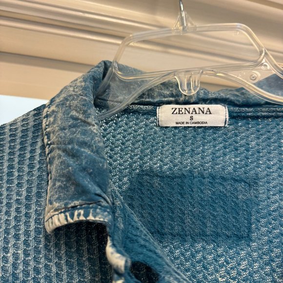 Zenana Cotton Waffle Acid Wash Shacket (New) - Picture 6 of 7